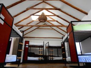 Ein Bett oder Betten in einem Zimmer der Unterkunft Intro Hostels Cusco