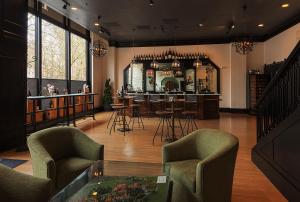 Posezení v ubytování Sentinel Hotel