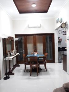 Kuchyň nebo kuchyňský kout v ubytování Imperial Villa Syariah