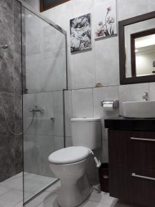 A bathroom at Imperial Villa Syariah