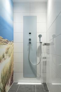 Een badkamer bij Nieuw Leven Texel