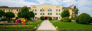 Zahrada ubytování UNA HOTELS Occhiobello