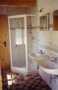 Ein Badezimmer in der Unterkunft Ferienhaus Klopeinersee Kärnten