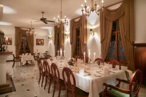Manor House Bandarawela By Seven Angels餐厅或其他用餐的地方
