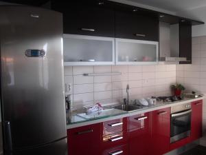 Kuchyň nebo kuchyňský kout v ubytování Apartment Vesna