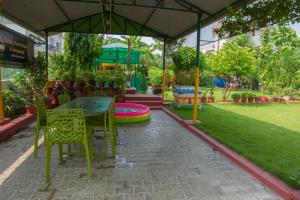 Zahrada ubytování Galaxy Guest House