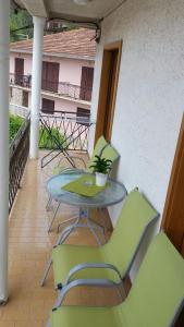 Galeriebild der Unterkunft Apartman s pogledom na more AP3 in Jelsa