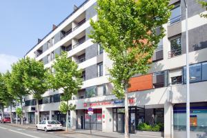 Foto da galeria de Séjours & Affaires Clermont Ferrand Park République em Clermont-Ferrand