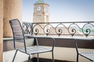 Un balcon sau o terasă la Royal Hotel - Urban Living