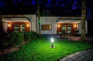 Vonkajšia záhrada v ubytovaní Apartamenty Villa Baltic Sun II i III