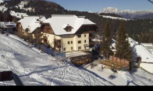 Gallery image of Apartments Susanne und Jasmin - Haus Sonnleitn in Sonnenalpe Nassfeld