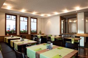 Restoranas ar kita vieta pavalgyti apgyvendinimo įstaigoje Hotel Deutsches Haus
