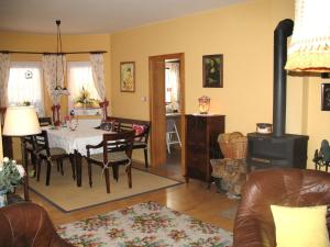 Fotografie z fotogalerie ubytování Holiday home in Jickovice 1183 v destinaci Jickovice