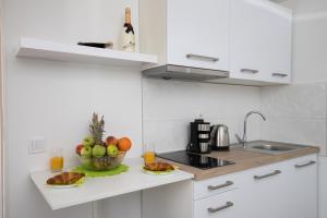 Kuchyňa alebo kuchynka v ubytovaní Apartment Semi