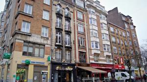 Tòa nhà nơi căn hộ tọa lạc