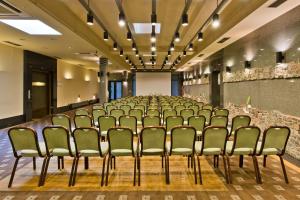 Área de negócios e/ou sala de conferências em Best Western Vilnius