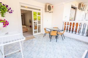 Kép Apartments Adriatic szállásáról Sveti Stefanban a galériában Még 29 kép