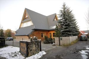 Budova, v ktorej sa horská chata nachádza