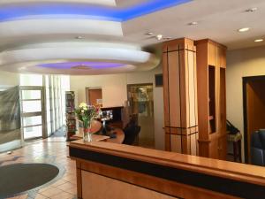 The lobby or reception area at False Bay Inn