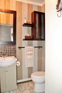 Gallery image of Versailles Self-Catering in Wellington