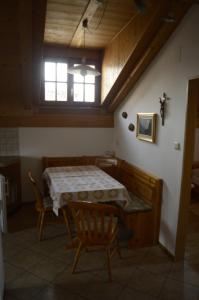 Fotografie z fotogalerie ubytování Mansarde v destinaci Cornaiano + 5 fotografií