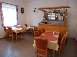 Restoranas ar kita vieta pavalgyti apgyvendinimo įstaigoje Penzion u Krumlova
