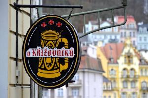 Certificato, attestato, insegna o altro documento esposto da Karlsbad Grande Madonna