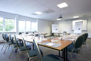 The business area and/or conference room at Campanile Hotel & Restaurant Breda