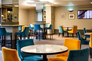 Posezení v ubytování Mercure Bolton Georgian House Hotel