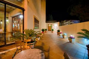 Balkon lub taras w obiekcie Bell Port Hotel