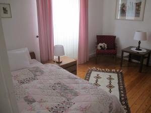 Postel nebo postele na pokoji v ubytování Gasthaus Zum Rothenberg