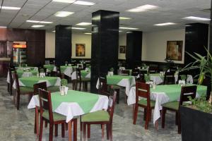 Restaurace v ubytování Hotel Posada Arcos