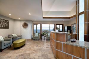 Gallery image of Inn at the Cove in Pismo Beach