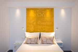 Postel nebo postele na pokoji v ubytování Soleil Luxury Rooms Old town