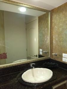A bathroom at grand hotel sahuayo