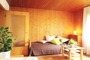 Postel nebo postele na pokoji v ubytování Ferienwohnung Ulrichstein/ Bobenhausen II