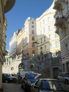 Zgradba, v kateri se nahaja hotel