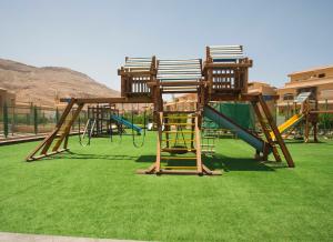 Детска площадка в Luxury Chalet Telal