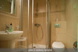 Koupelna v ubytování Willa Gwiazda + 27 fotografií
