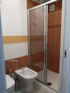Een badkamer bij Marimà