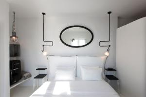Letto o letti in una camera di Erosantorini Estate