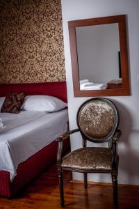 Ένα ή περισσότερα κρεβάτια σε δωμάτιο στο Hotel BOB