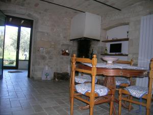 Kuchyň nebo kuchyňský kout v ubytování Masseria del Ponte