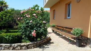 Zahrada ubytování Apartmani Bambolina i Zala