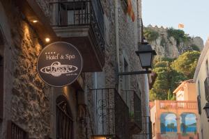 Certifikát, hodnocení, plakát nebo jiný dokument vystavený v ubytování Hotel-Spa Classic Begur