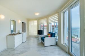 Gallery image of Villa White Dove in Golden Sands