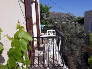 Galería fotográfica de Mela Studios en Panormos Kalymnos 22 fotos más