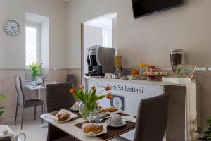 Jídlo v penzionu nebo okolí