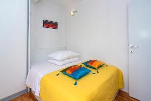Łóżko lub łóżka w pokoju w obiekcie Eva Split sunset city view teracce