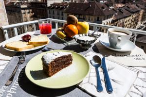 Jedlo v ubytovaní bed & breakfast alebo blízkom okolí